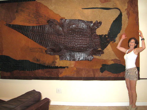 Sandy gives us an idea of the size of this amazing artwork.